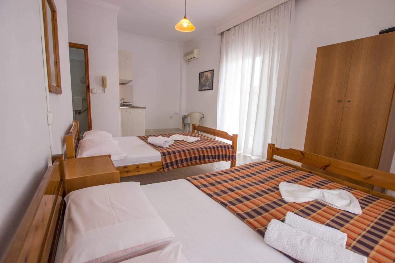 George Laz Rooms เนอาวรัสนา ภายนอก รูปภาพ